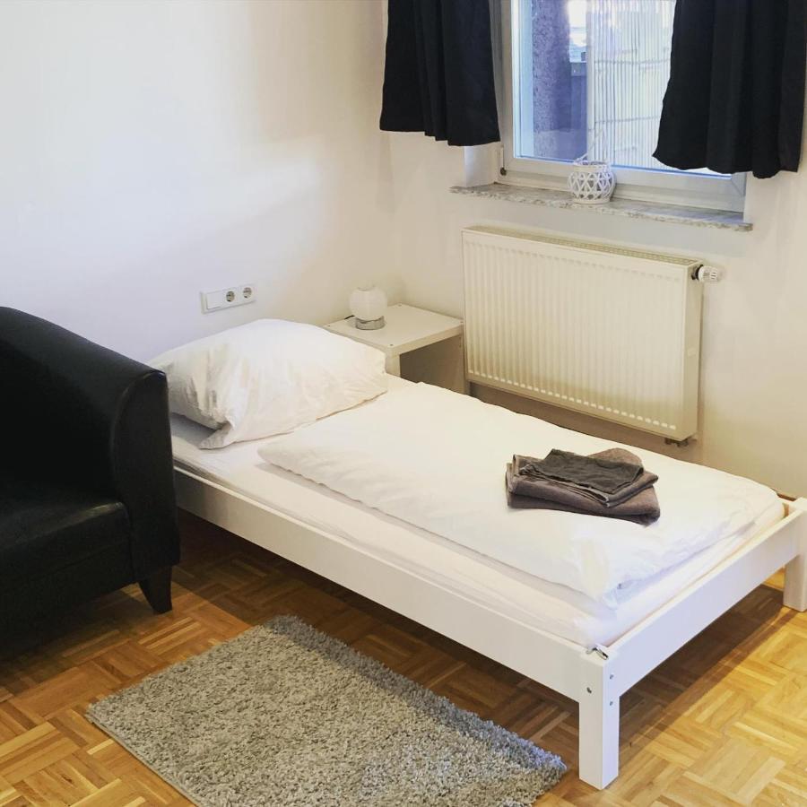 Aschaffapartment 4 Schlafzimmer Bis 10 Personen Bei Aschaffenburg Mainaschaff Eksteriør billede