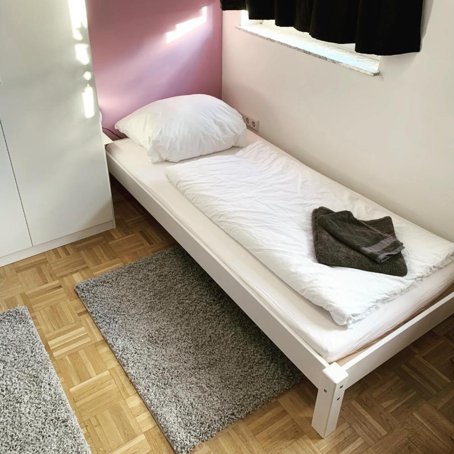 Aschaffapartment 4 Schlafzimmer Bis 10 Personen Bei Aschaffenburg Mainaschaff Eksteriør billede